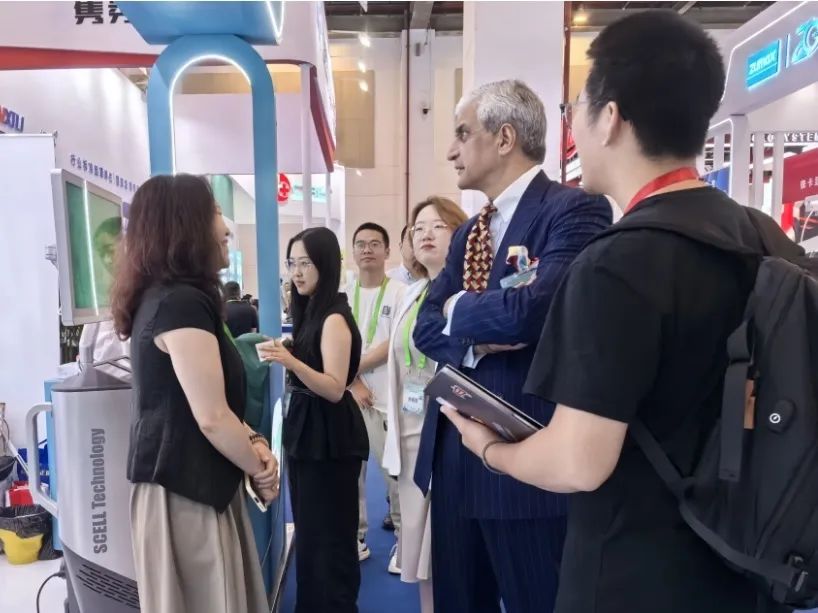 中华医学会神经外科学分会第二十二次学术会议在苏召开：细胞级荧光导引技术引领神经外科手术迈入精准可视化新时代(图14)